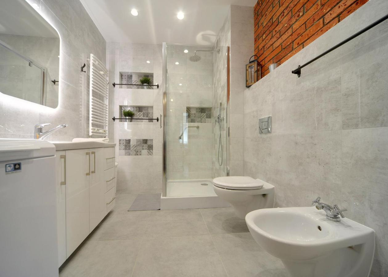 Lodz4u - Apartament Piotrkowska z garażem BON TURYSTYCZNY Zewnętrze zdjęcie